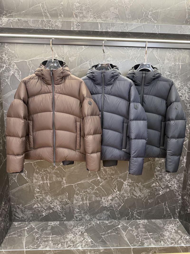 몽클레르 로고 패치 후드 다운 재킷 - 경량패딩 레플리카 참고 이미지